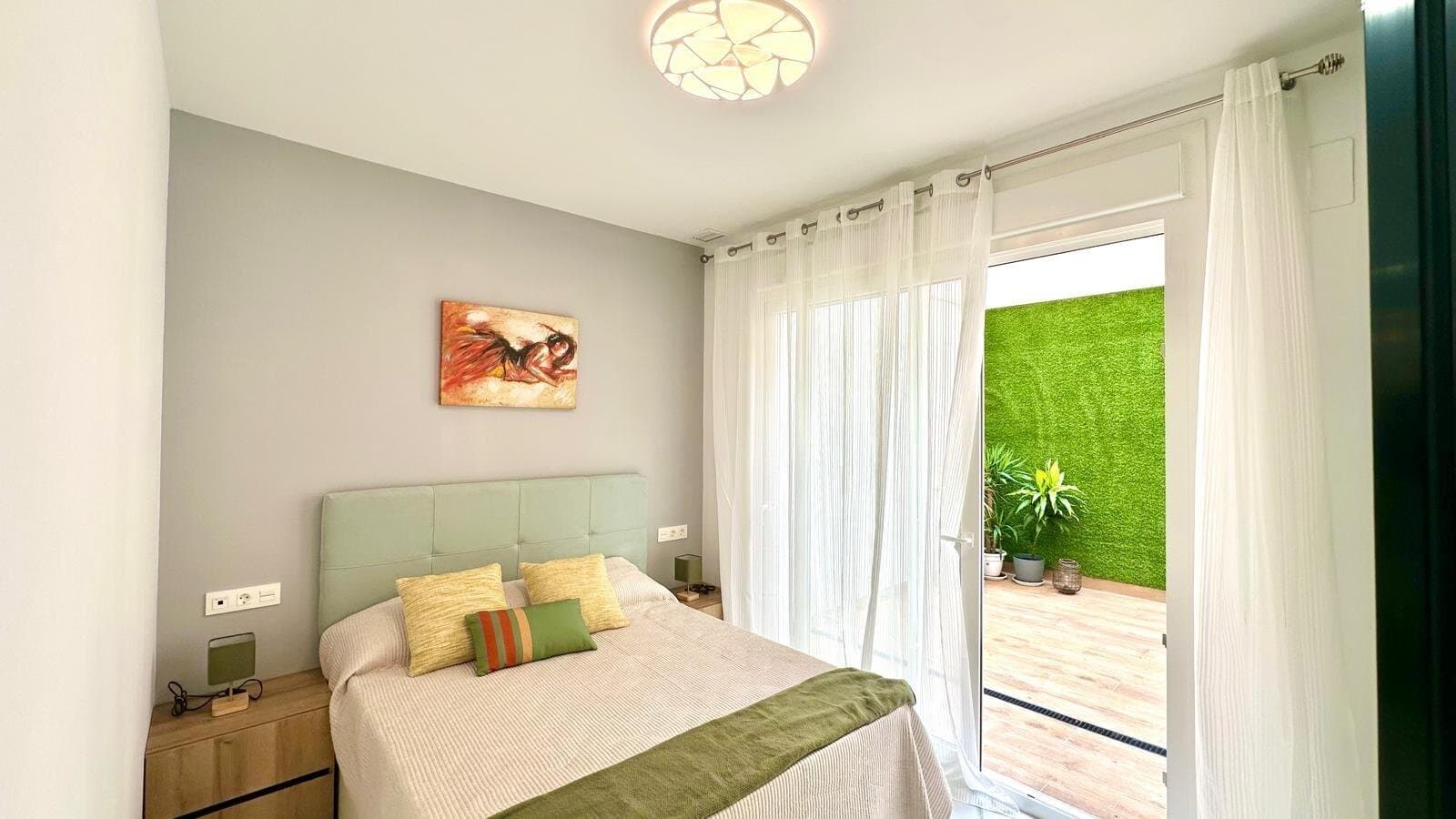 2-Bedroom Apartment in Playa del Cura, Torrevieja - 37