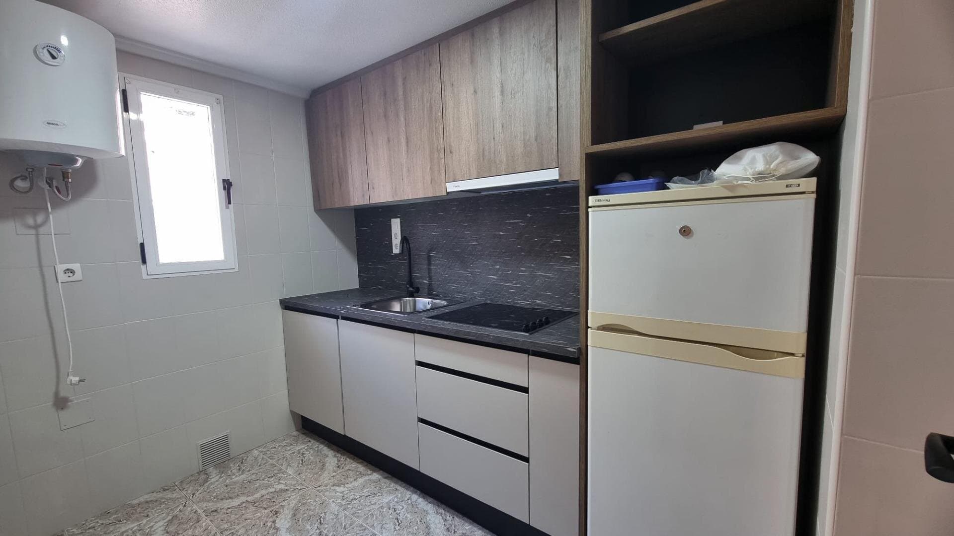 Apartamento de 2 Dormitorios en Acequion, Torrevieja - 17