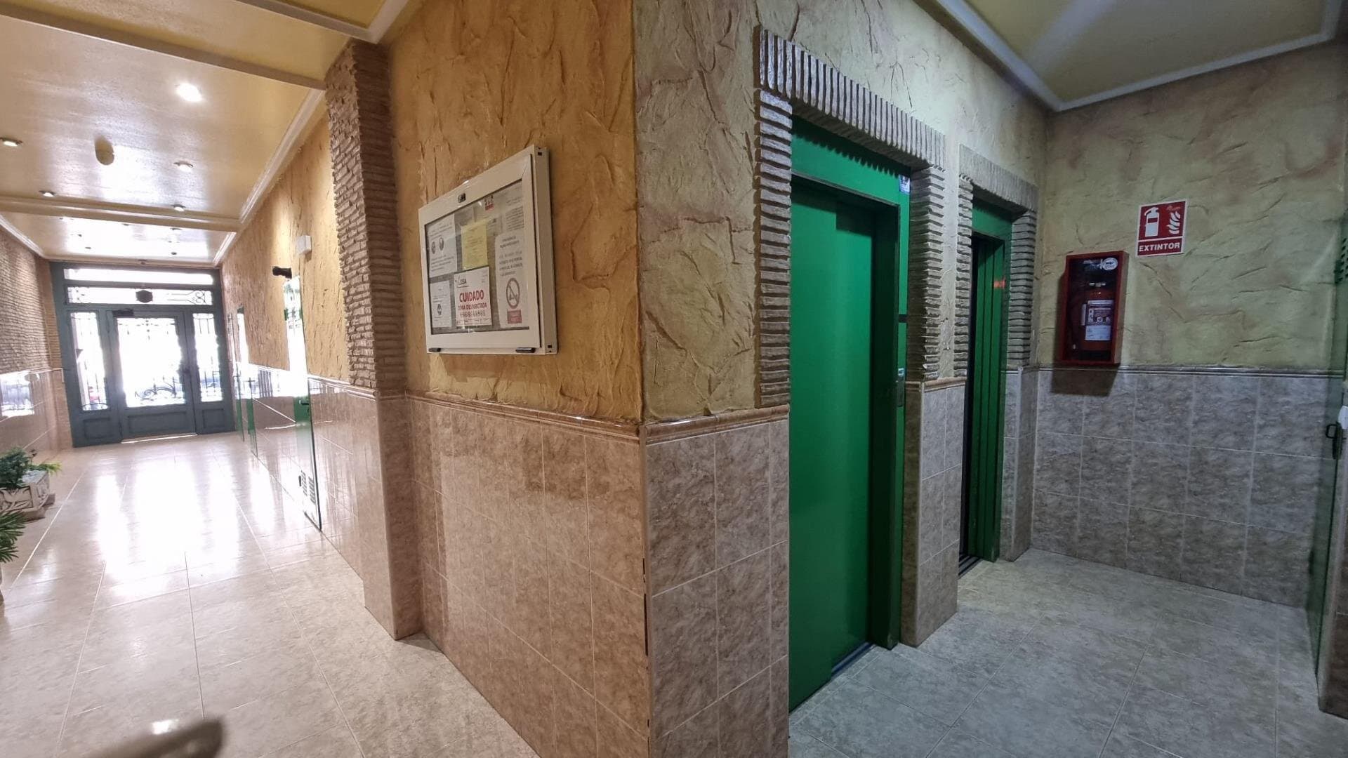 Apartamento de 2 Dormitorios en Acequion, Torrevieja - 3