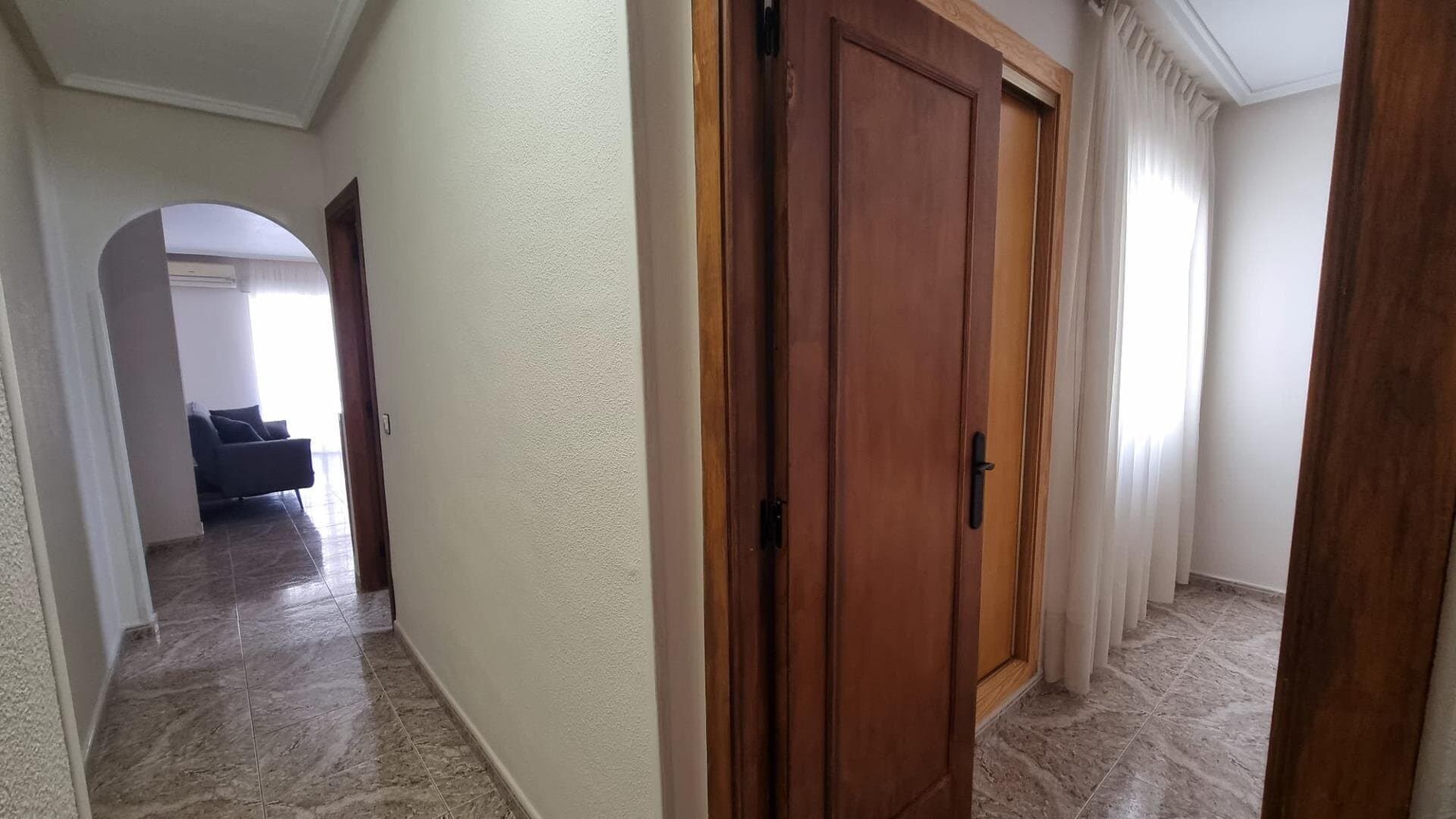 Apartamento de 2 Dormitorios en Acequion, Torrevieja - 5