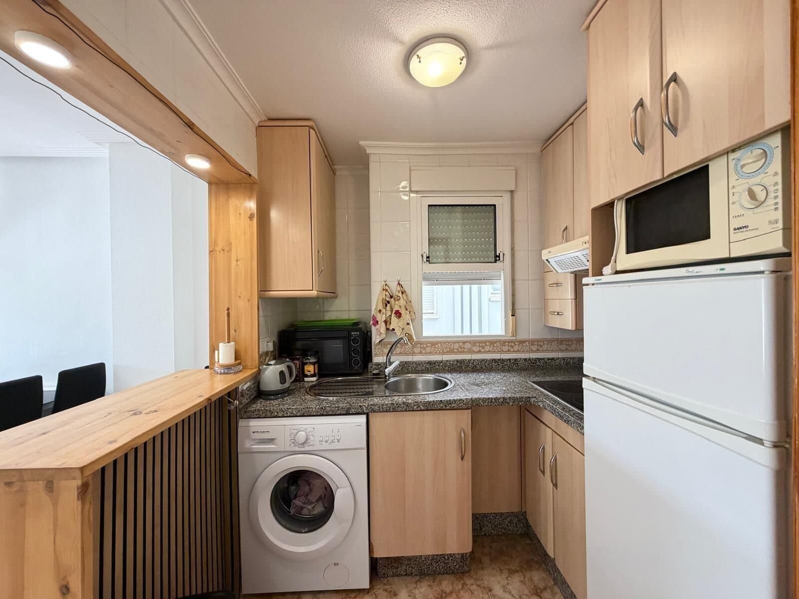 2-Bedroom Apartment in Estacion de Autobuses, Torrevieja - 15