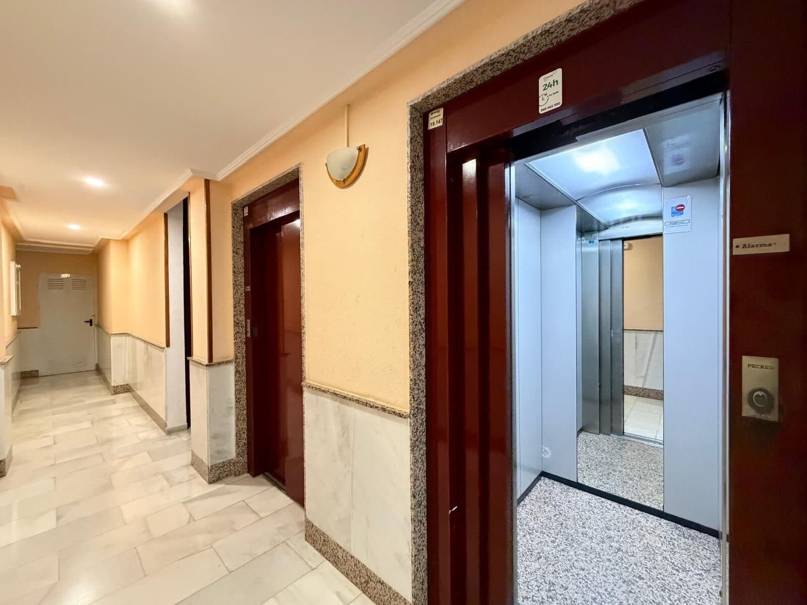 2-Bedroom Apartment in Estacion de Autobuses, Torrevieja - 31