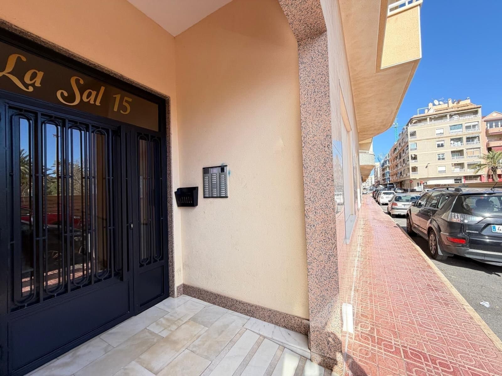 2-Bedroom Apartment in Estacion de Autobuses, Torrevieja - 37