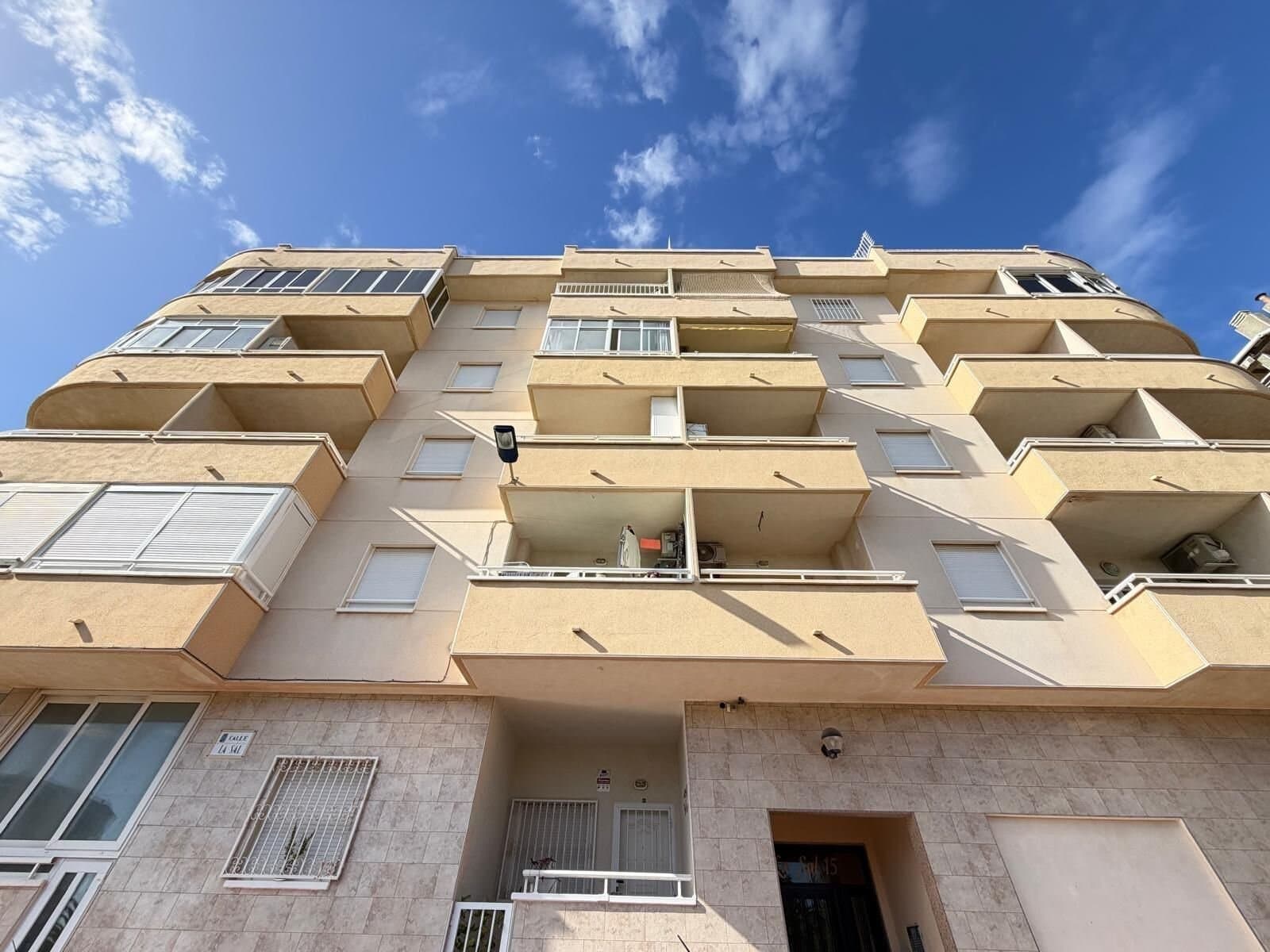 2-Bedroom Apartment in Estacion de Autobuses, Torrevieja - 38