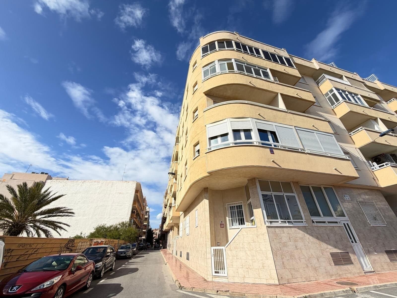 2-Bedroom Apartment in Estacion de Autobuses, Torrevieja - 39