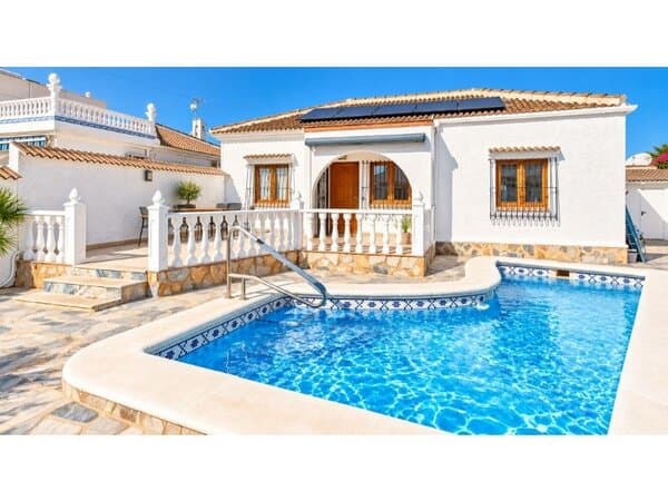 Villa in Torrevieja