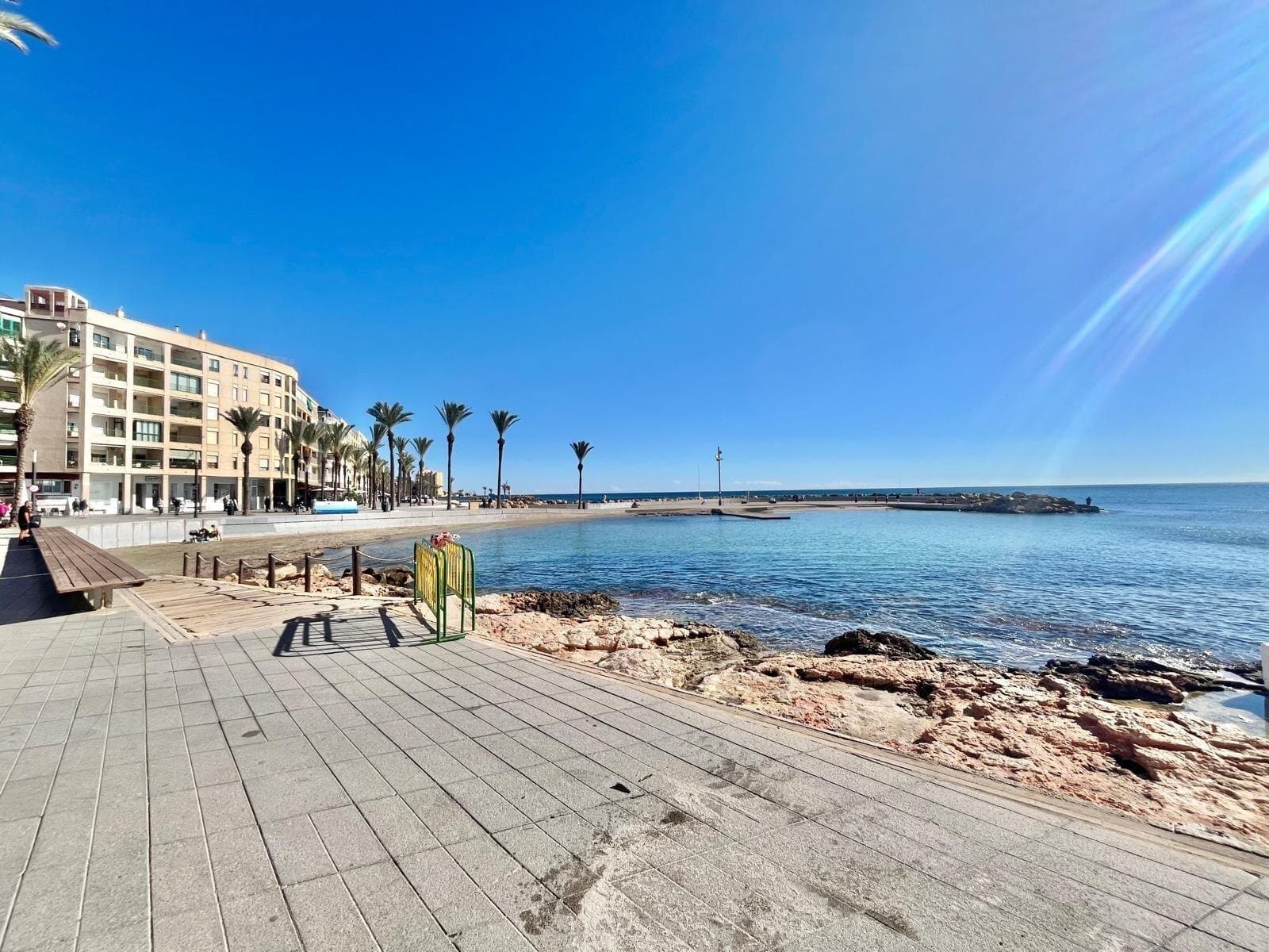 4-Bedroom Apartment in Estacion de Autobuses, Torrevieja - 34