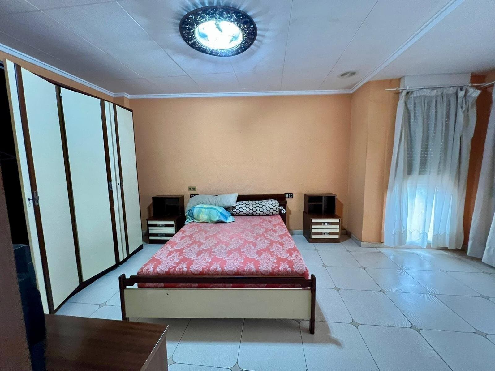 4-Bedroom Apartment in Estacion de Autobuses, Torrevieja - 9