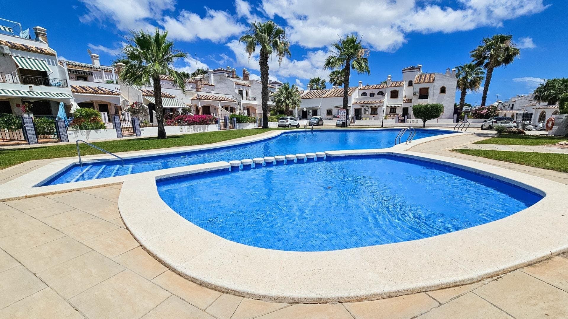 Casa de 2 Dormitorios en Pau 8, Orihuela Costa