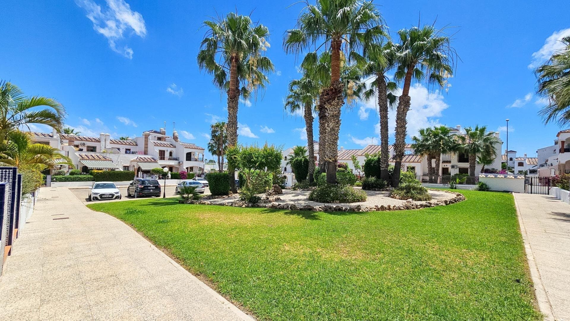 Casa de 2 Dormitorios en Pau 8, Orihuela Costa - 23