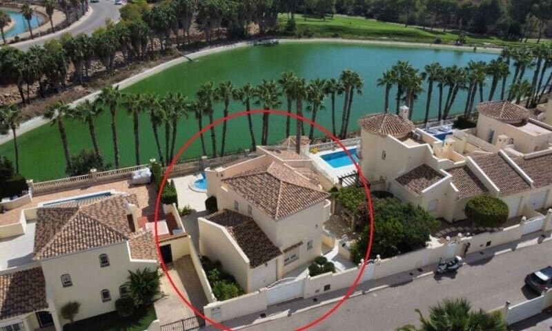 3-Bedroom Villa in Las Ramblas, Orihuela Costa - 10