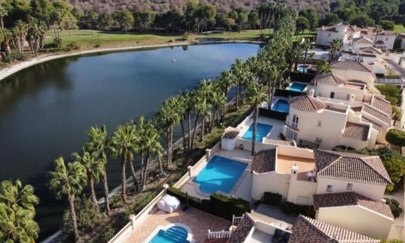 3-Bedroom Villa in Las Ramblas, Orihuela Costa - 16