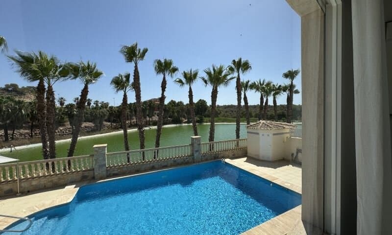 3-Bedroom Villa in Las Ramblas, Orihuela Costa - 24
