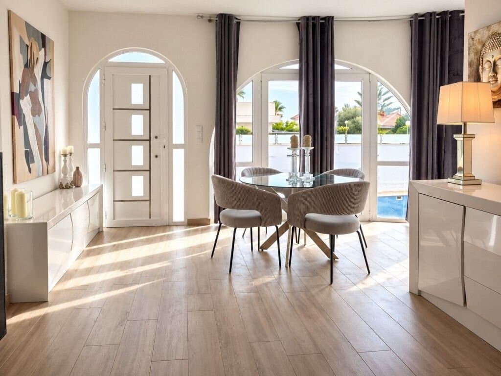 Villa de 4 Dormitorios en Comunidad Valenciana, Almoradi - 7