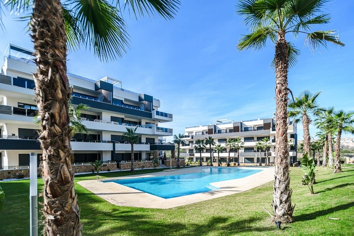 2-Bedroom Penthouse in Pau 26, Orihuela Costa - 2