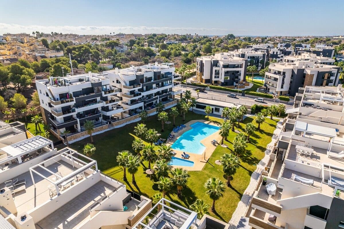 2-Bedroom Penthouse in Pau 26, Orihuela Costa - 3