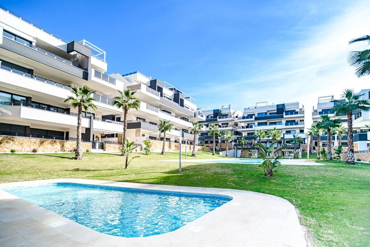 2-Bedroom Penthouse in Pau 26, Orihuela Costa - 4