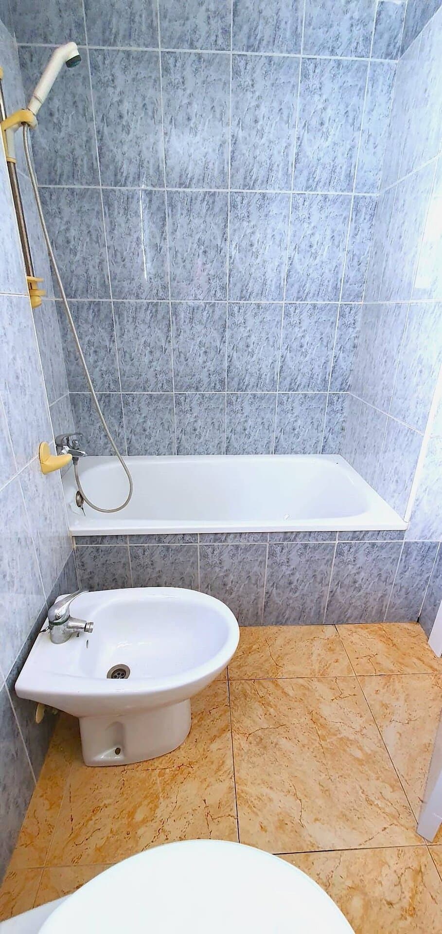 2-Bedroom Penthouse in Centro, Torrevieja - 14
