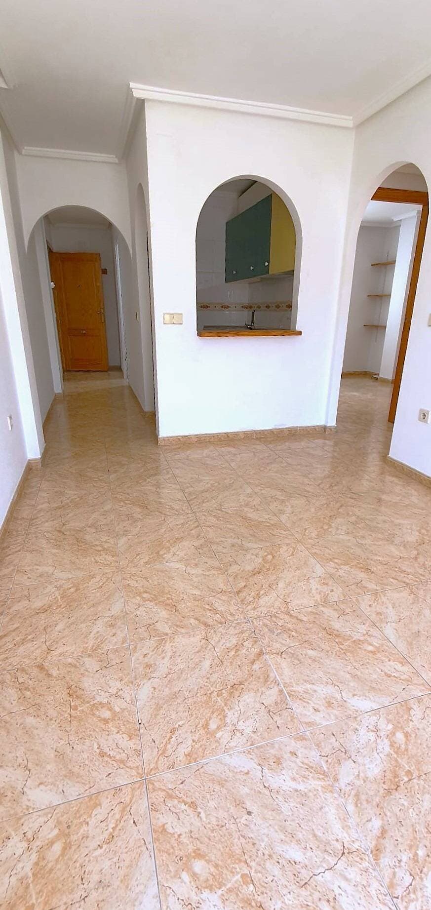 2-Bedroom Penthouse in Centro, Torrevieja - 2