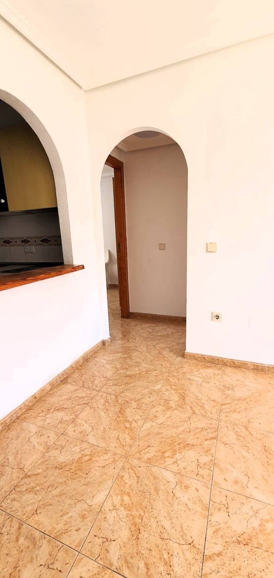 2-Bedroom Penthouse in Centro, Torrevieja - 3