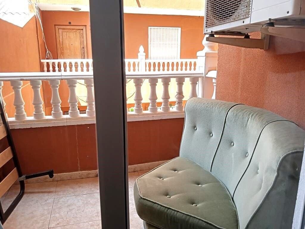2-Bedroom Apartment in Centro, Torrevieja - 13