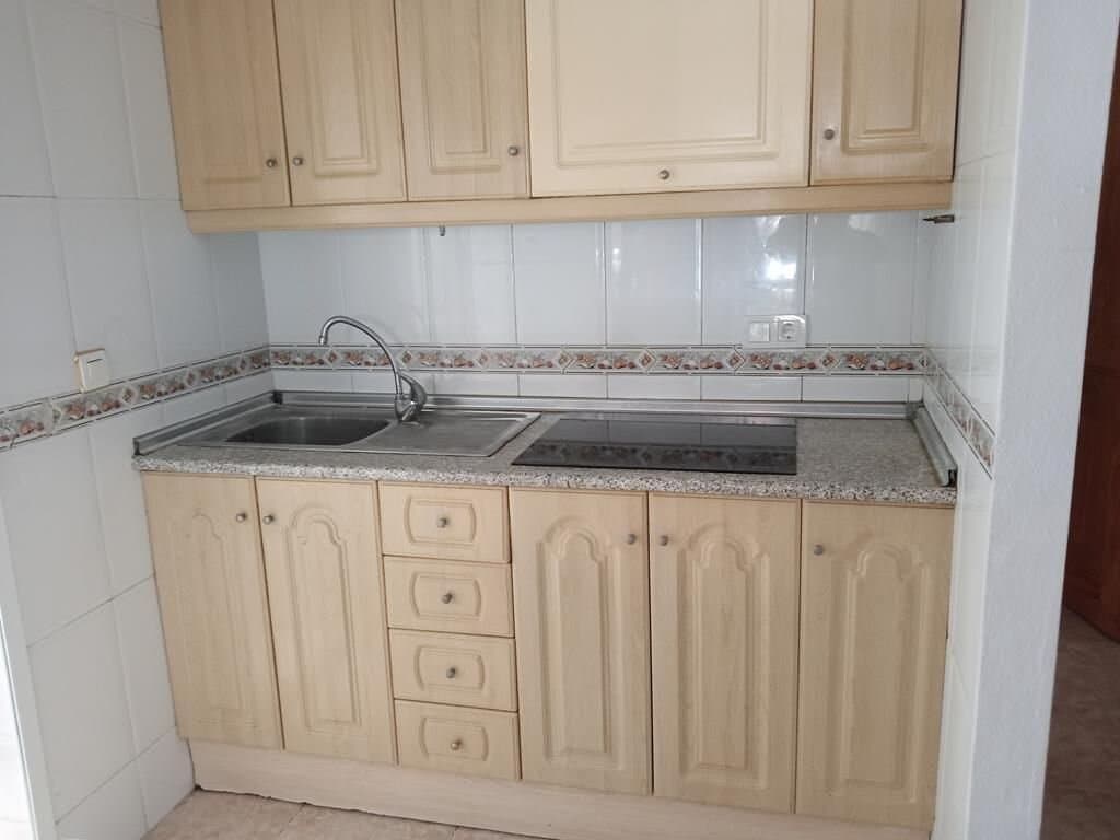 2-Bedroom Apartment in Centro, Torrevieja - 9