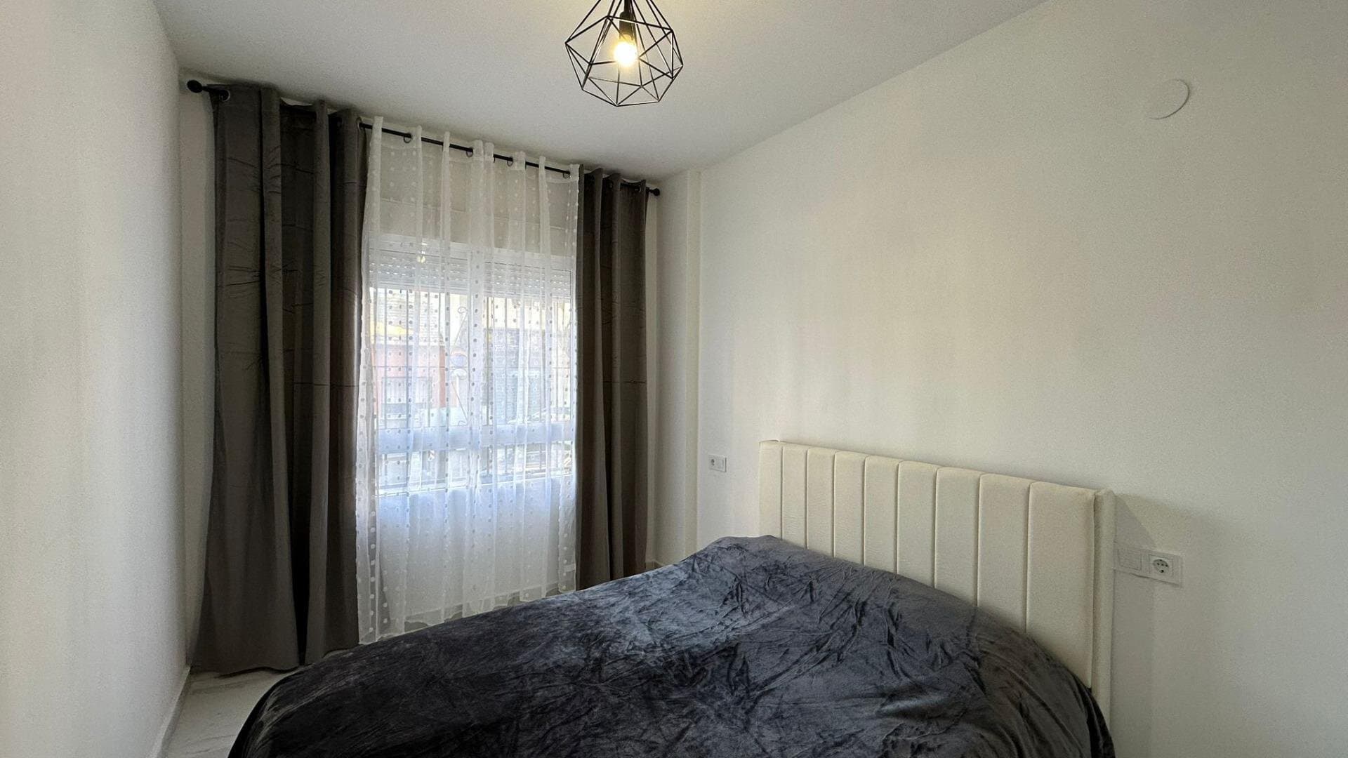 2-Bedroom Apartment in Torrevieja, Torrevieja - 25