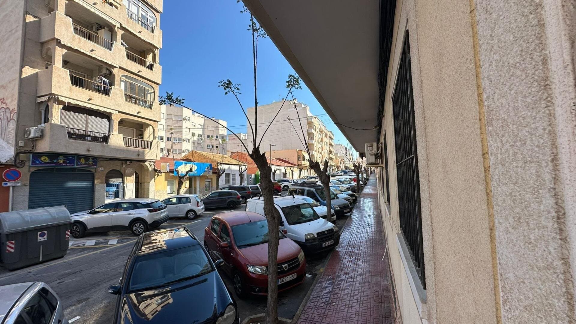 2-Bedroom Apartment in Torrevieja, Torrevieja - 26