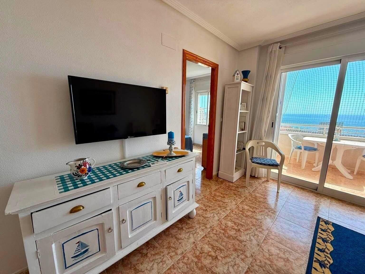 2-Bedroom Apartment in Estacion de Autobuses, Torrevieja - 9