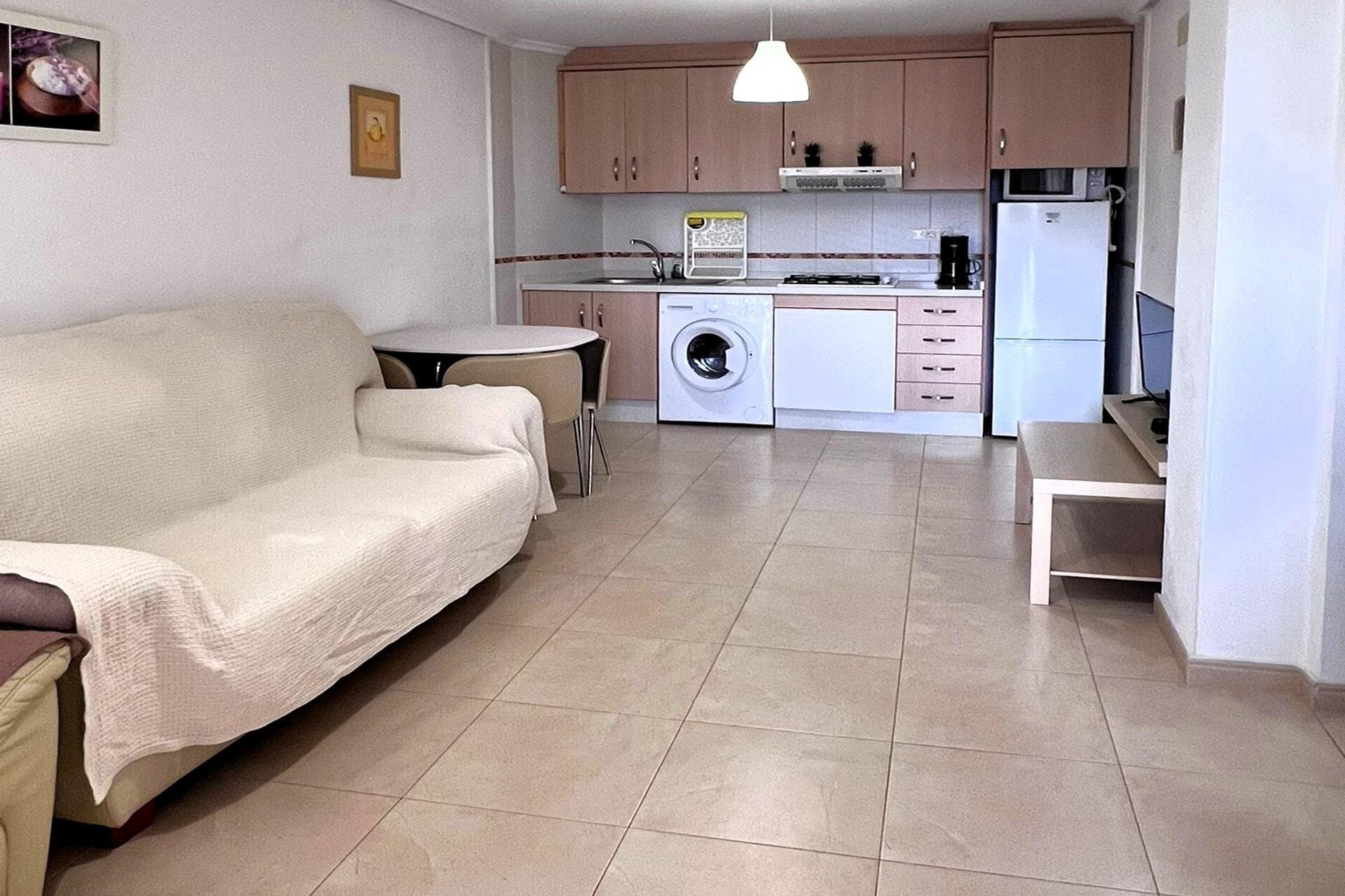 2-Bedroom Apartment in Habaneras, Torrevieja - 5