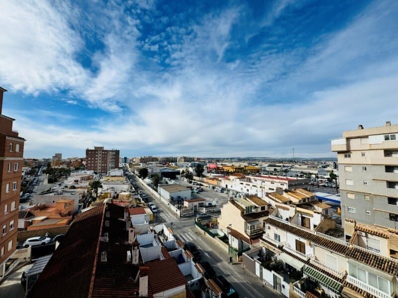 2-Bedroom Apartment in Nueva Torrevieja, Torrevieja - 2
