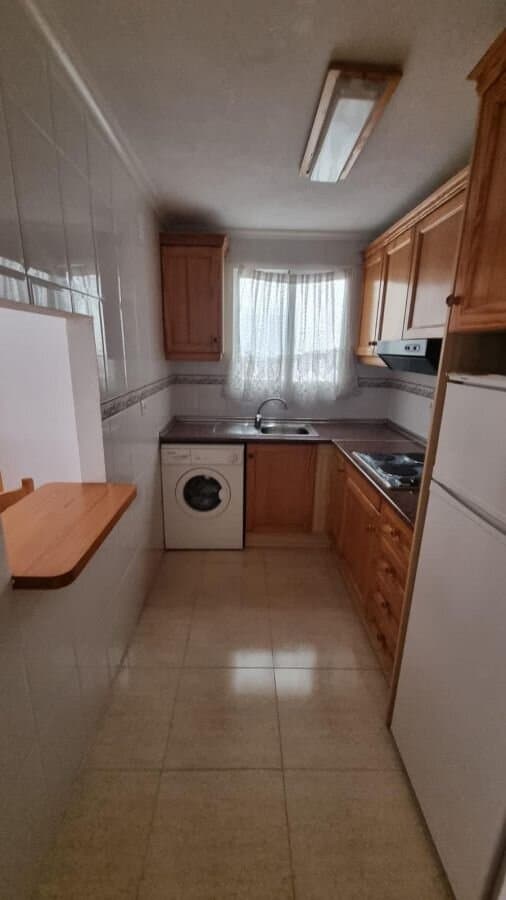 2-Bedroom Apartment in Torrevieja, Torrevieja - 5