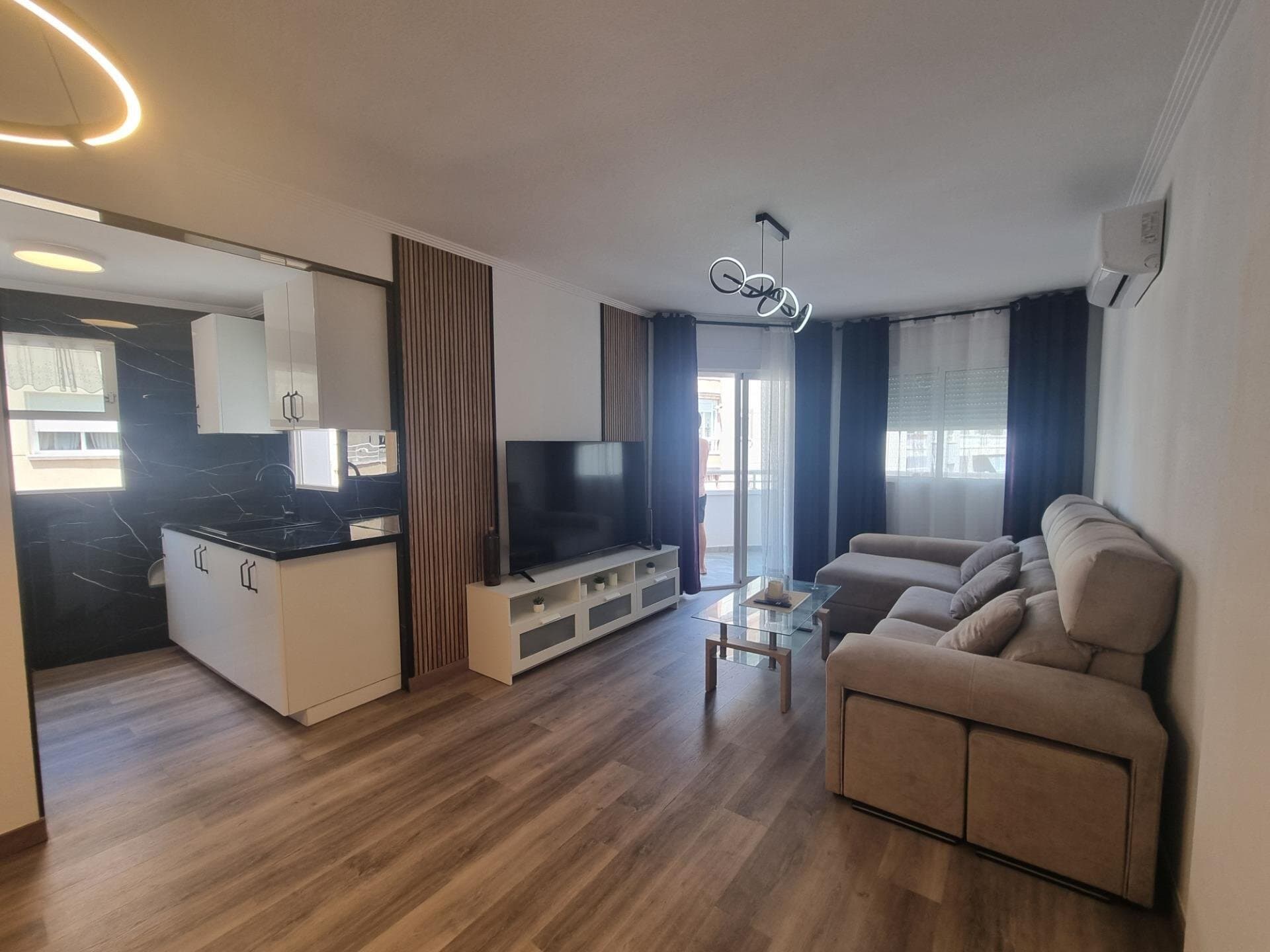 3-Bedroom Apartment in Playa del Cura, Torrevieja - 23