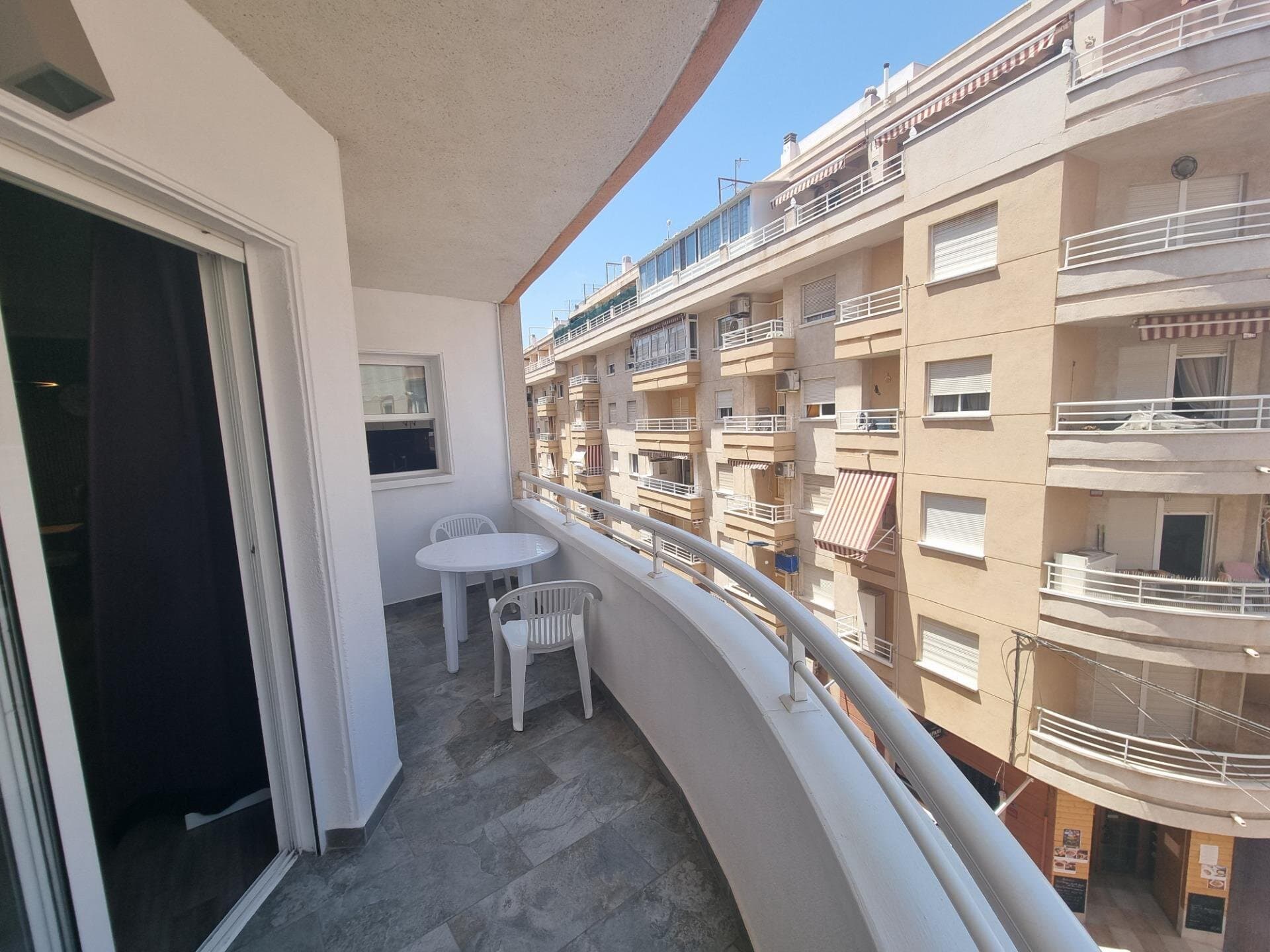 3-Bedroom Apartment in Playa del Cura, Torrevieja - 31