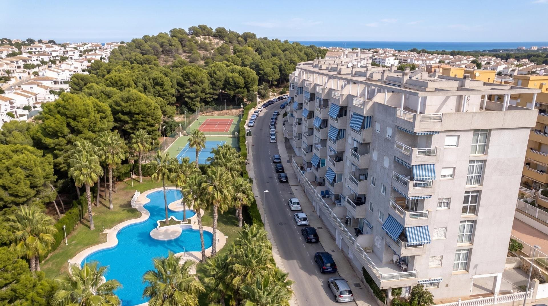 Apartamento de 2 Dormitorios en Lomas de Cabo Roig, Orihuela Costa - 7