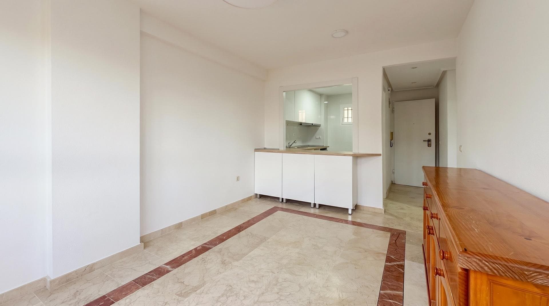 Apartamento de 2 Dormitorios en Lomas de Cabo Roig, Orihuela Costa - 9
