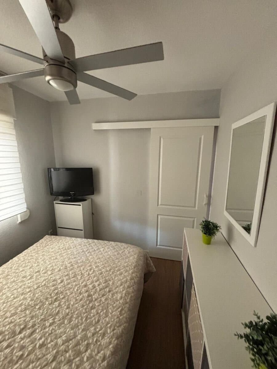 1-Bedroom Bungalow in Los Balcones, Torrevieja - 12