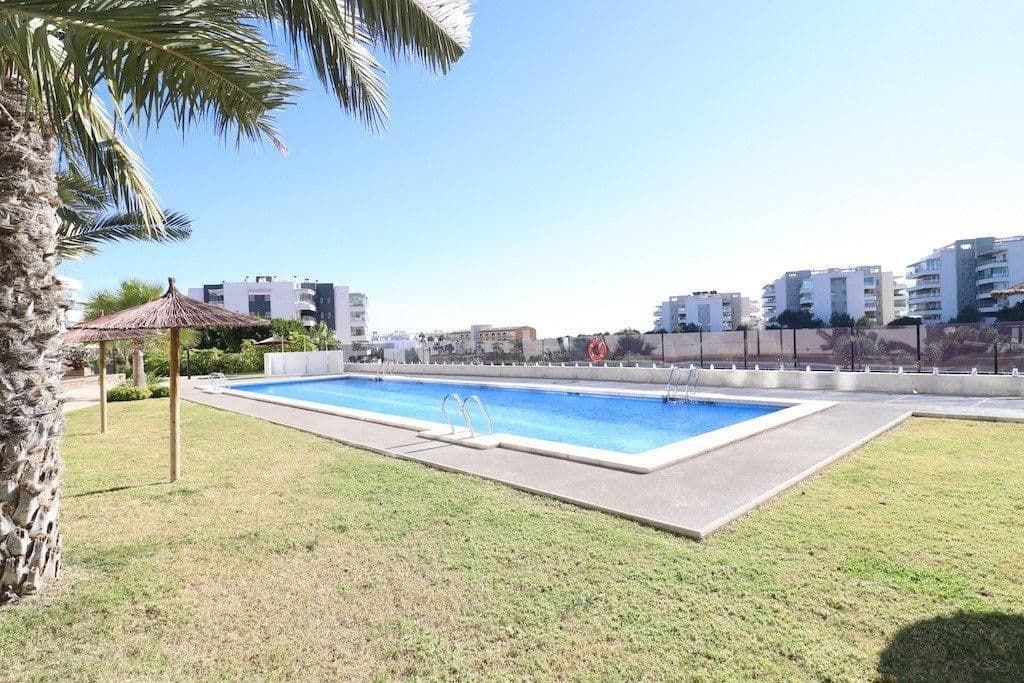 Apartamento de 3 Dormitorios en Los Dolses, Orihuela Costa - 19