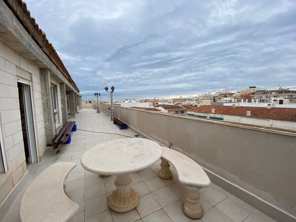 2-Bedroom Penthouse in Centro, Torrevieja