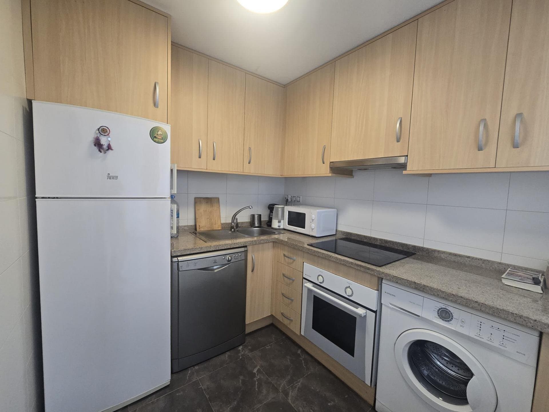 2-Bedroom Apartment in Torrevieja - 11