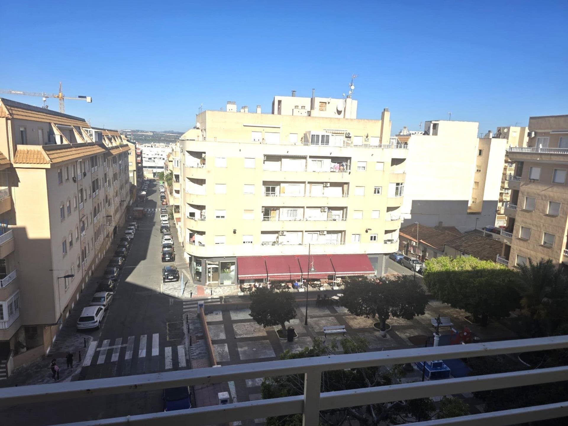 2-Bedroom Apartment in Torrevieja - 2