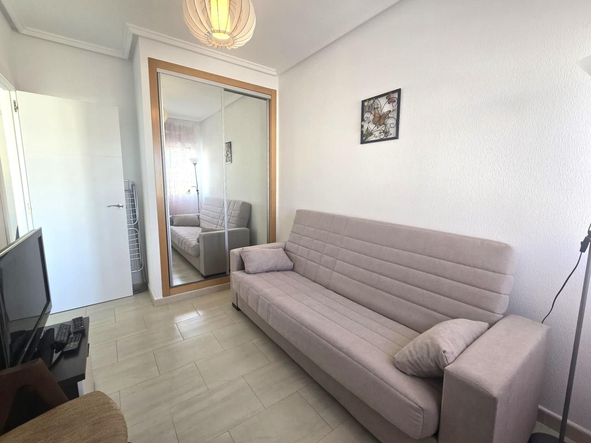 2-Bedroom Apartment in Torrevieja - 23
