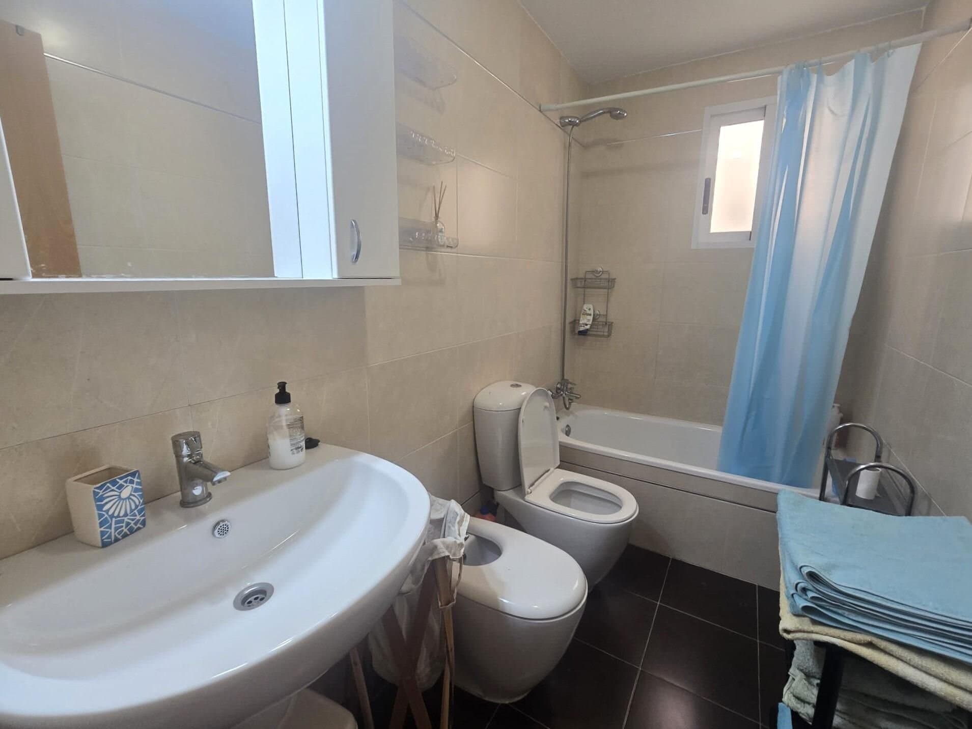 2-Bedroom Apartment in Torrevieja - 25