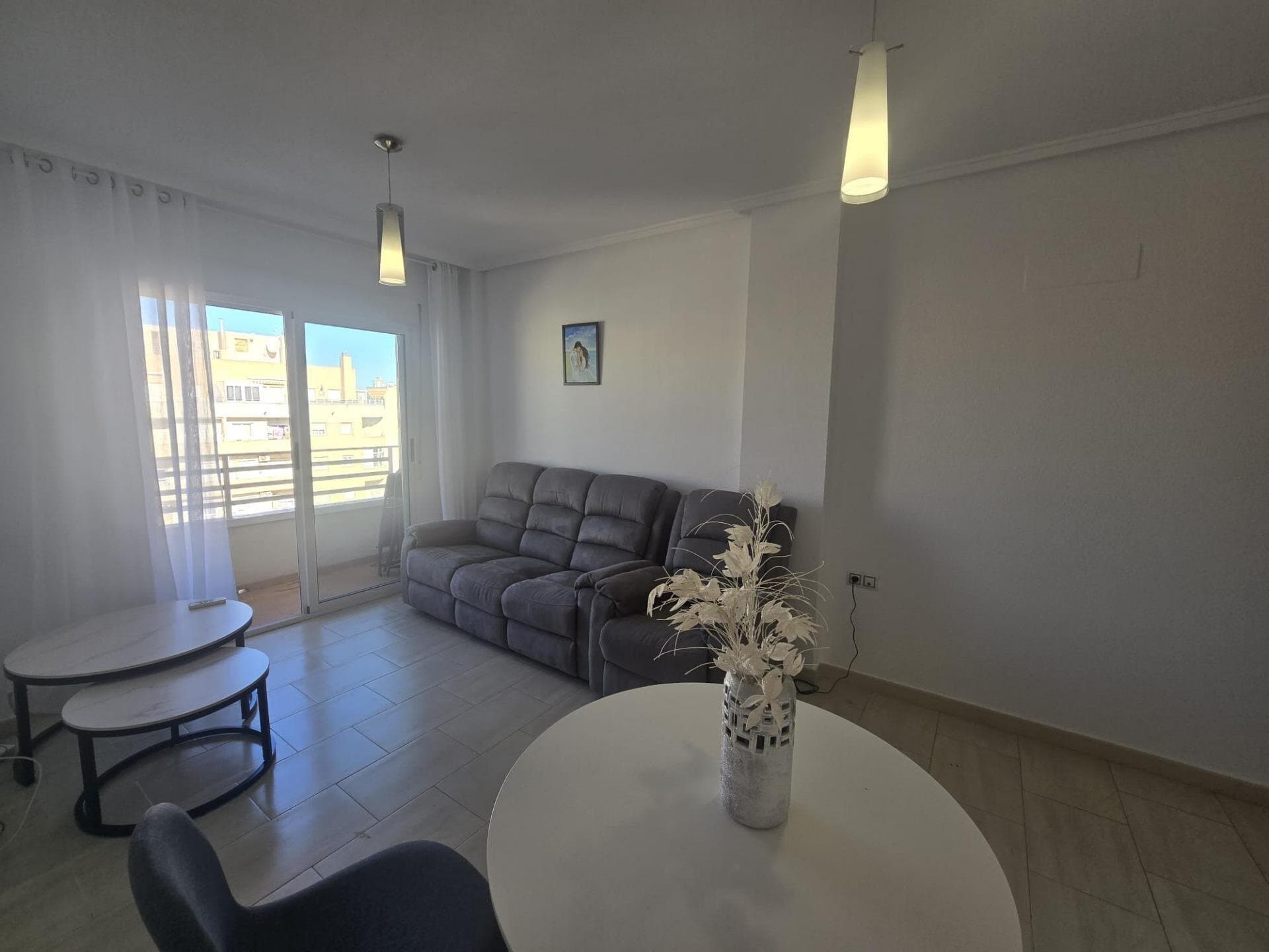 2-Bedroom Apartment in Torrevieja - 28