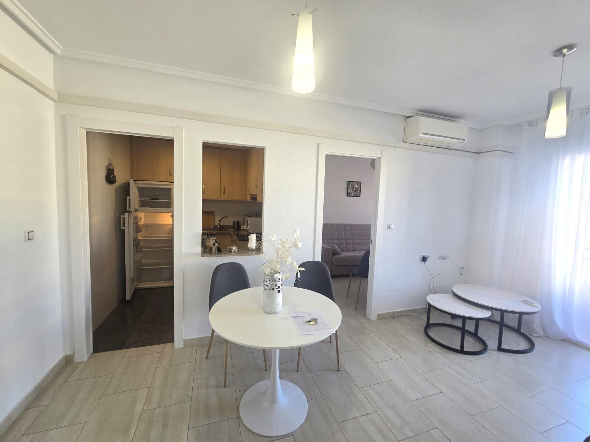 2-Bedroom Apartment in Torrevieja - 7