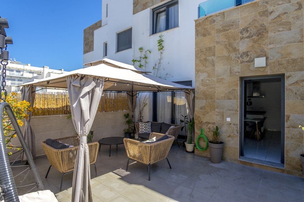 3-Bedroom House in Las Filipinas, Orihuela Costa - 4