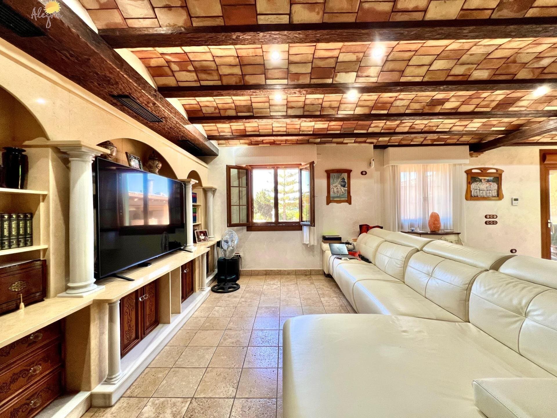 Villa de 4 Dormitorios en Comunidad Valenciana, Almoradi - 30