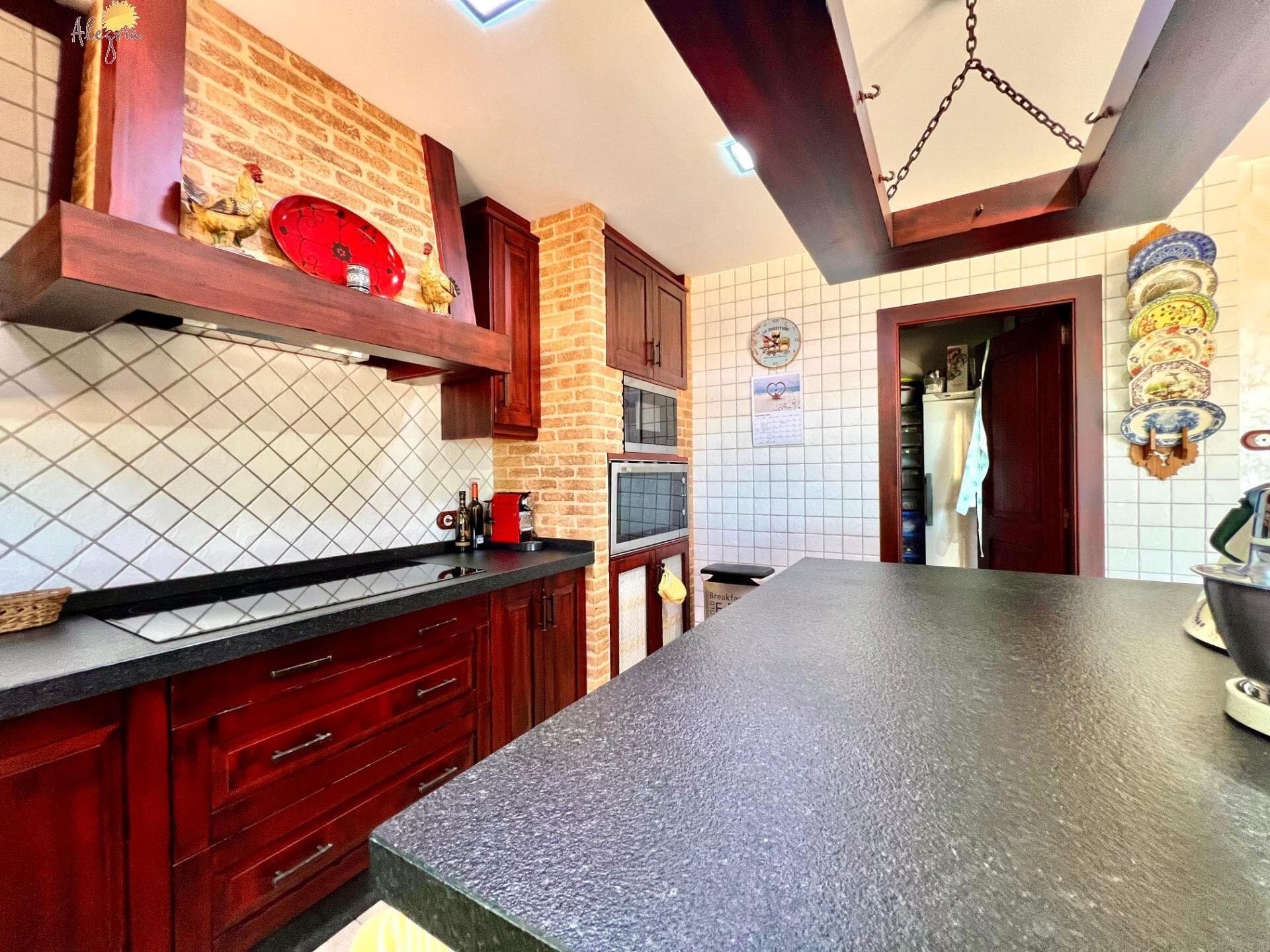 Villa de 4 Dormitorios en Comunidad Valenciana, Almoradi - 46