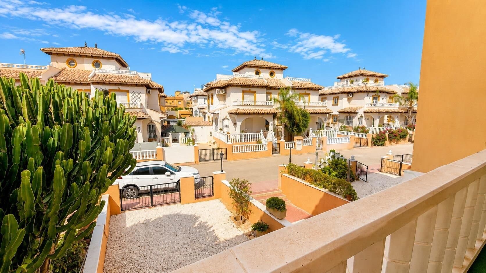 Apartamento de 2 Dormitorios en Lomas de Cabo Roig, Orihuela Costa - 16