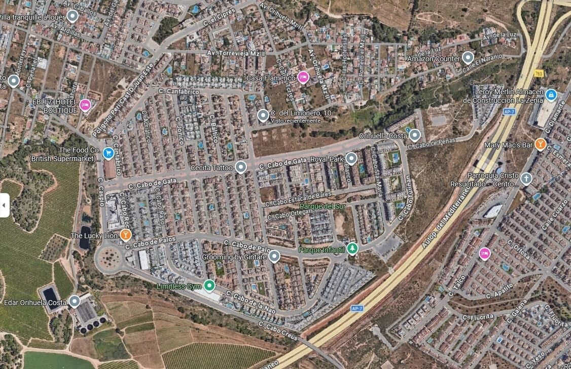 Apartamento de 2 Dormitorios en Lomas de Cabo Roig, Orihuela Costa - 18